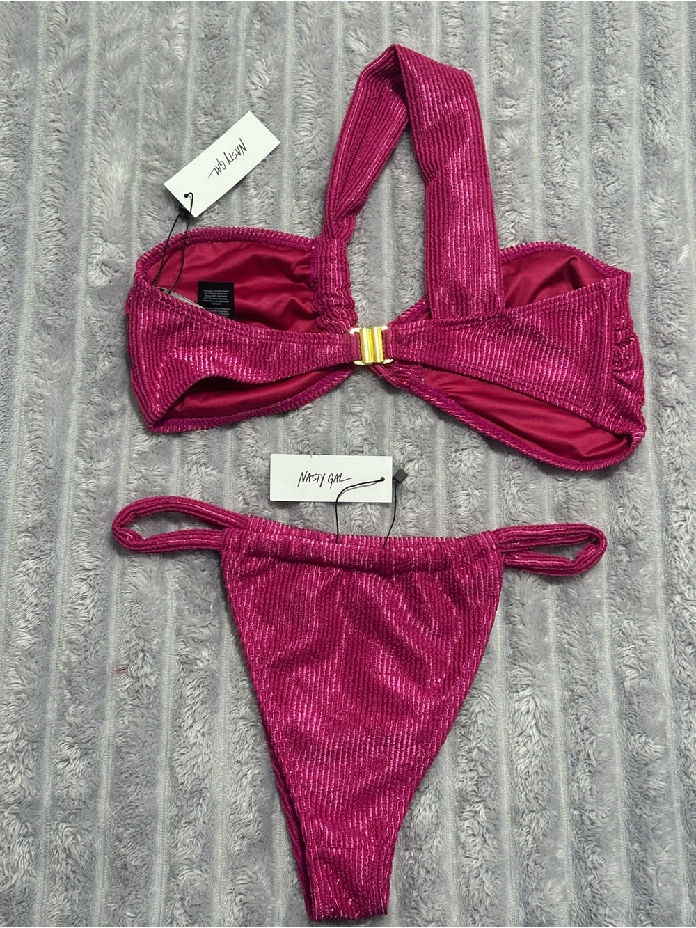 Nasty Gal Fuchsia One-Shoulder Twist Bikini Set - Picture 3 of 5